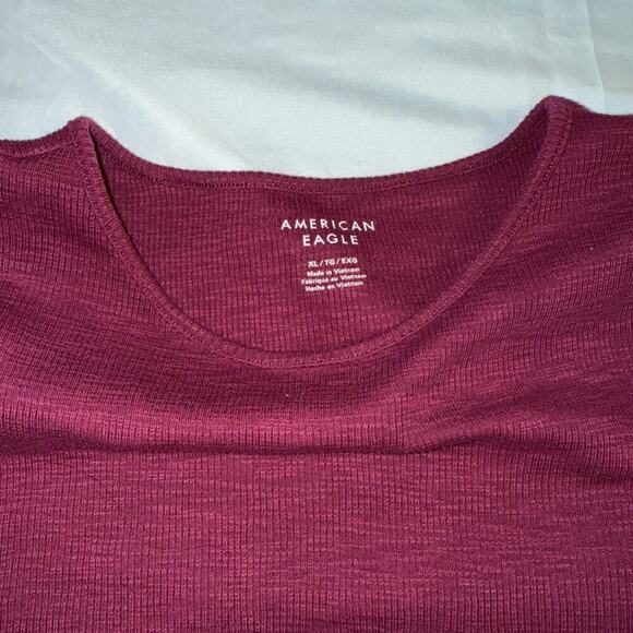 American Eagle Shirt Women’s XL Maroon Lightweight Casual Preppy Ribbed - Picture 3 of 4
